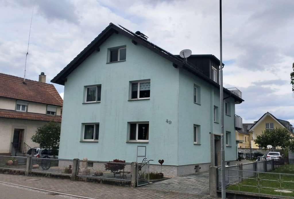 Immobilie in Rust - Drei Familienhaus in Rust, gesammt: 236 qm, Grundst. 728 qm, saniert,guter Zustand,Photovoltaik,Pool - Bild 3