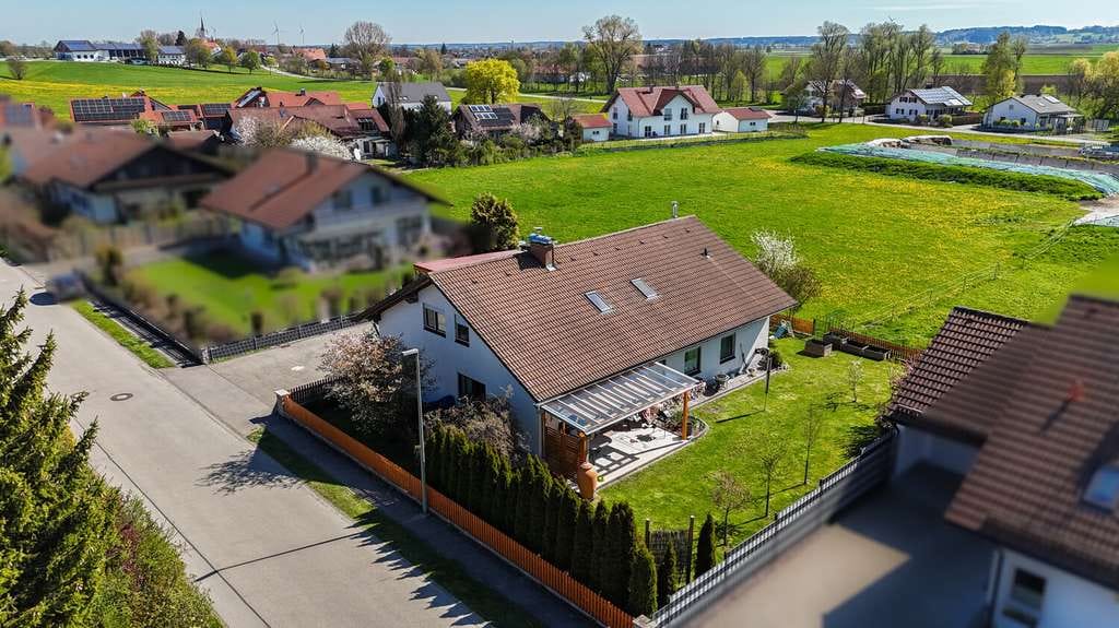 Immobilie in Westendorf - Hochwertiges Zweifamilienhaus mit Einliegerwohnung - Bild 1