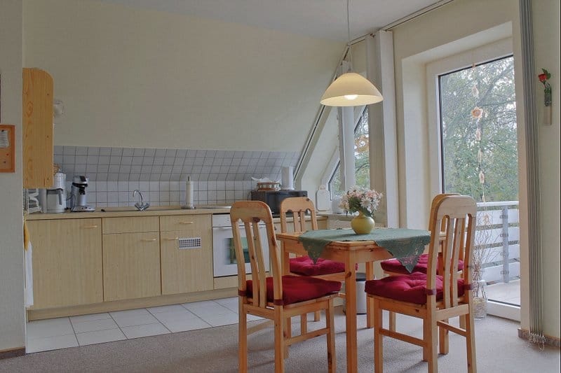 Immobilie in Wurster Nordseeküste - Wurster Nordseeküste, gemütliche Ferienwohnung unter dem Dach - Bild 3