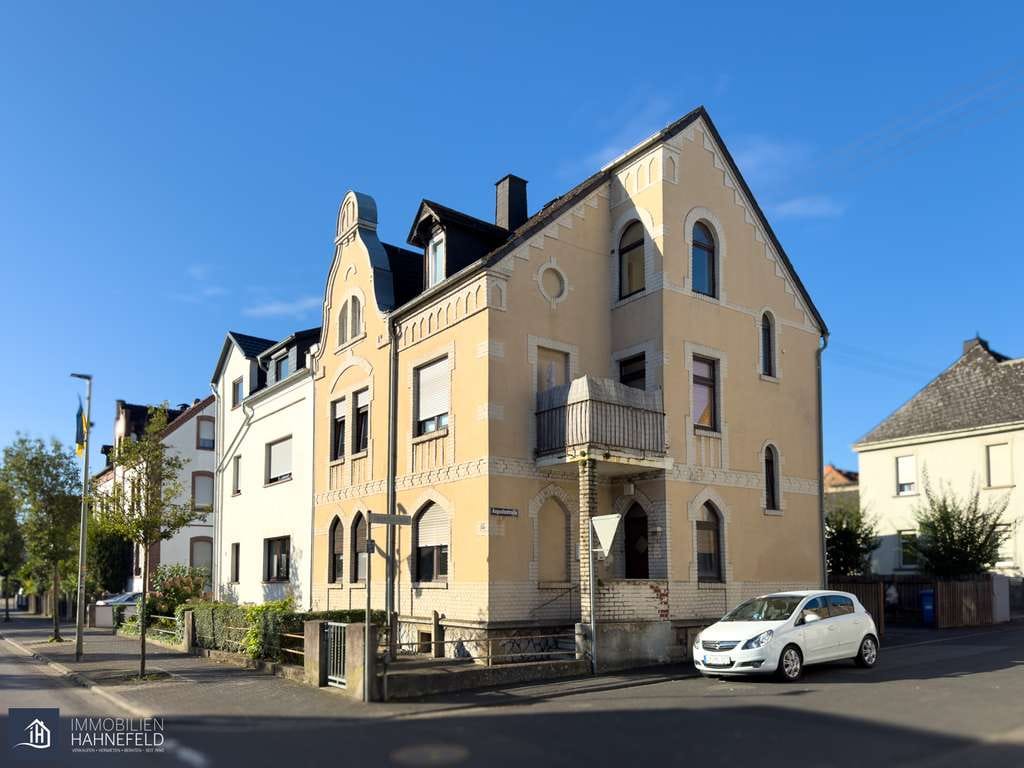 Immobilie in Elz - Mehrfamilienhaus in zentraler Lage von Elz - Bild 0