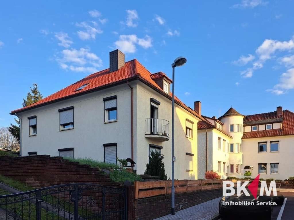 Immobilie in Hettstedt - Zwei Wohneinheiten, großer Garten und viel Raum zum Leben - Bild 1