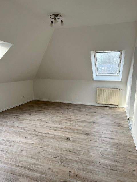 Immobilie in Löhne - Renoviertes 1 Zimmer-Appartement mit Tiefgaragenstellplatz in Löhne-Gohfeld/ Ortsgrenze Bad Oeynhausen - Bild 1