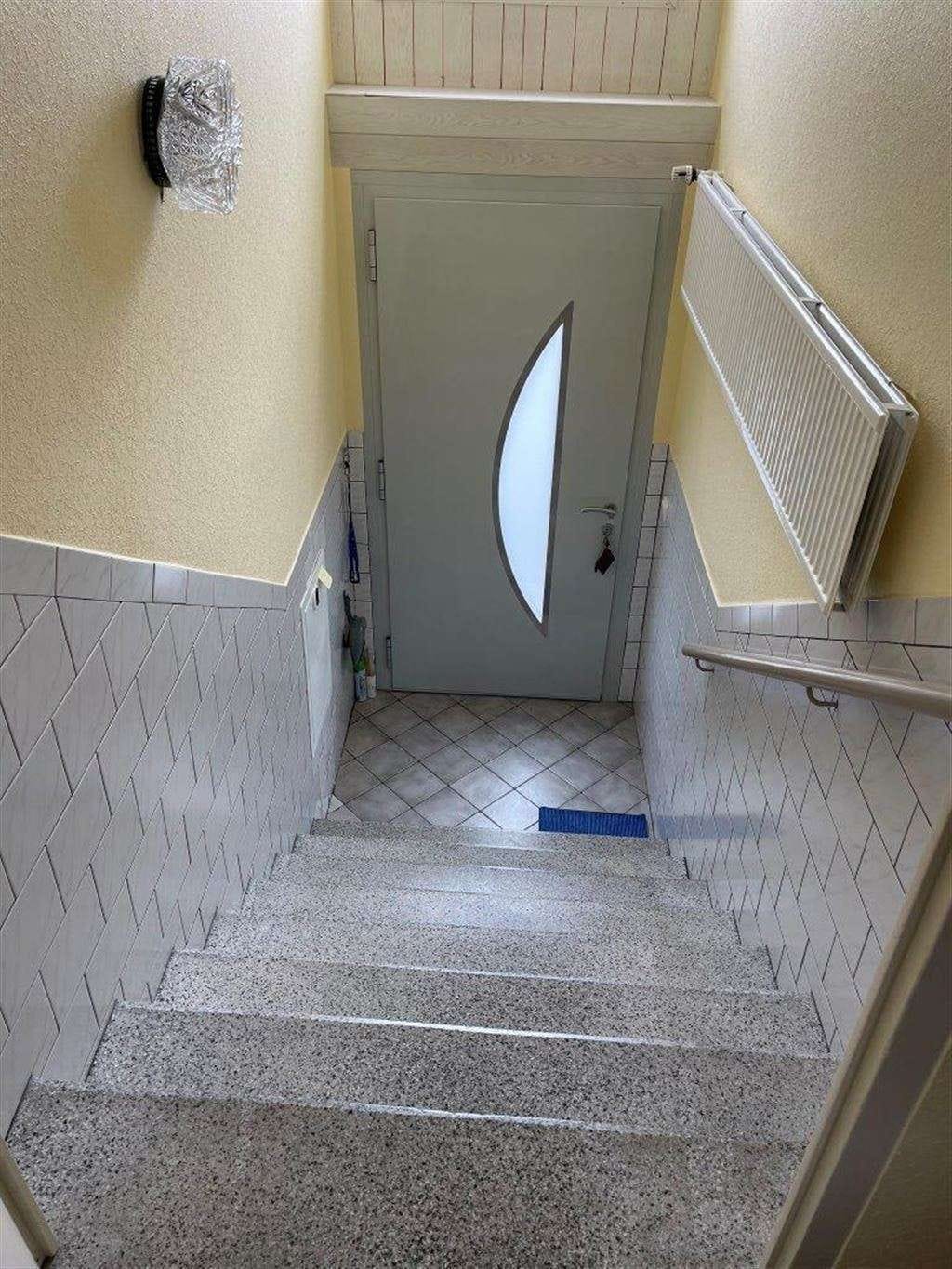 Immobilie in Pößneck - Entscheiden Sie - Selbstnutzung oder Kapitalanlage- 1-2 Familienhaus in Pößneck - Bild 3
