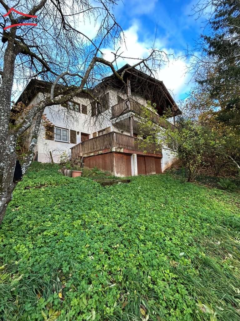 Immobilie in Heidenheim - Gepflegtes Einfamilienhaus in sonniger Hanglage mit großem Garten in 91719 Hohentrüdingen - Bild 2