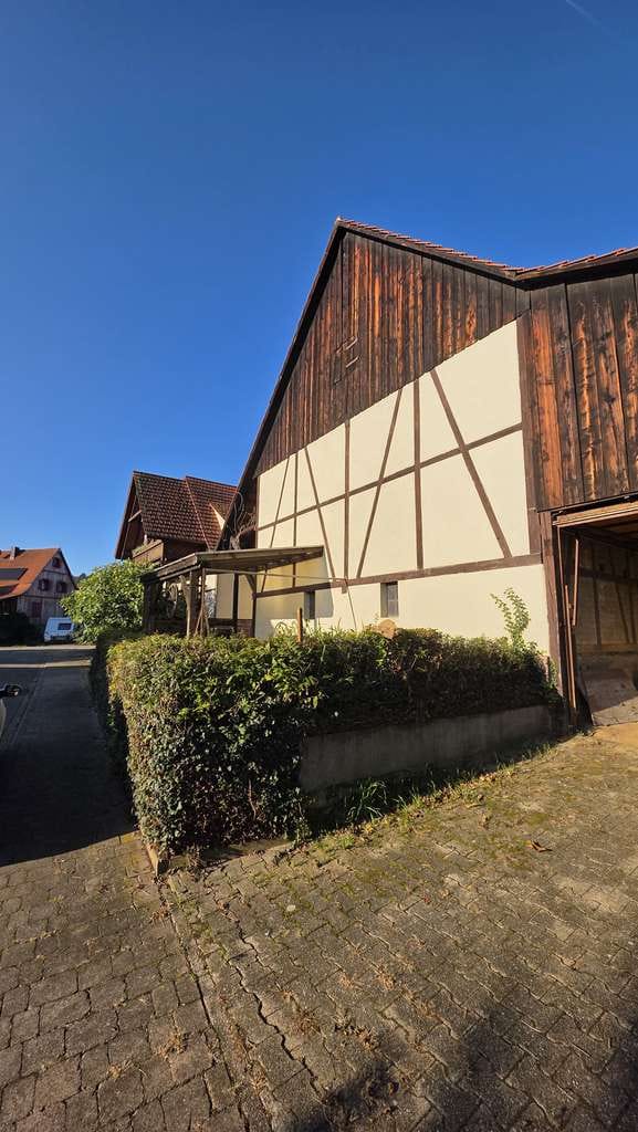 Immobilie in Keltern - Schönes Zweifamilienhaus zum  Eigennutz und als Kapitalanlage - Bild 2