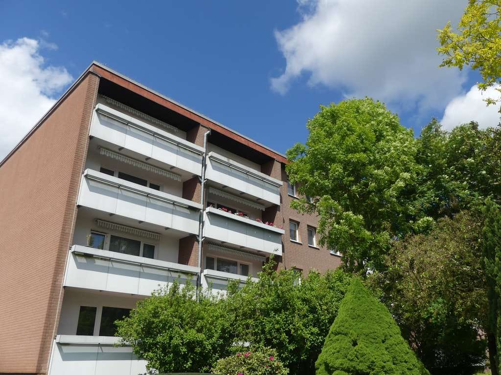 Immobilie in Wedemark - WEDEMARK – BISSENDORF VERMIETETE EIGENTUMS-WOHNUNG IM 3.OG MIT LOGGIA UND GARAGE - Bild 0