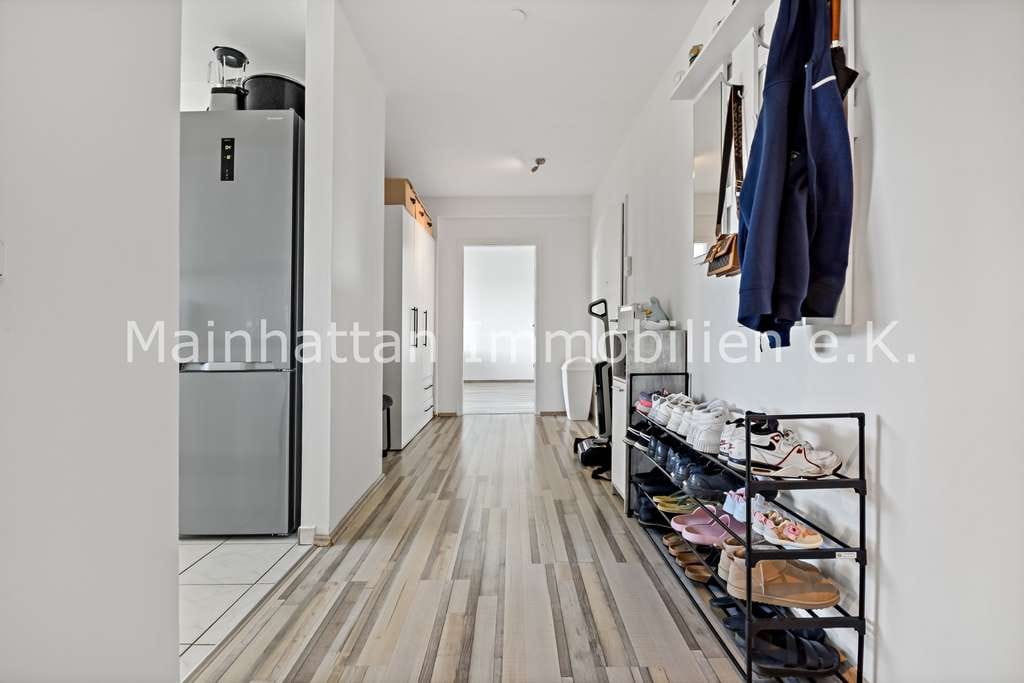 Immobilie in Hattersheim - Planbare Mieteinnahmen statt Risiko …vermietete 2 Zimmerwohnung mit Balkon und Weitblick - Bild 2