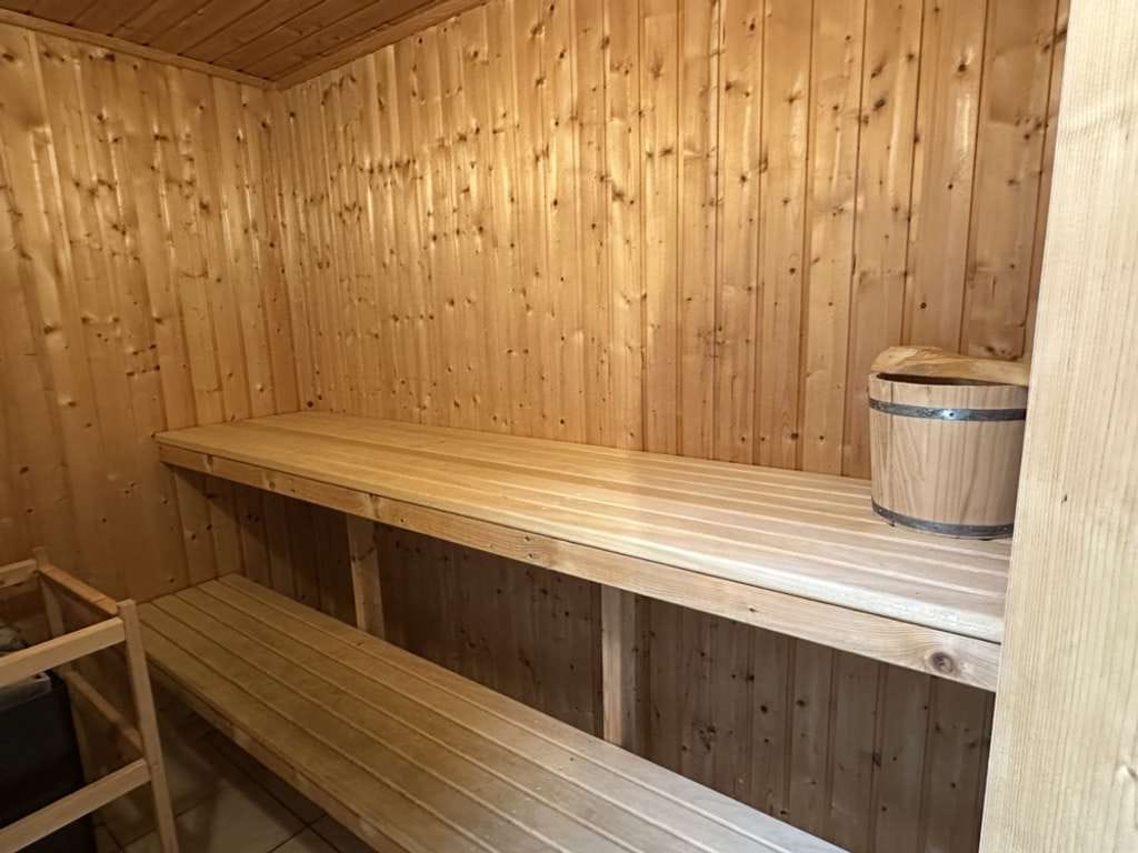 Immobilie in Rechlin - gepflegtes attraktives Ferienhaus Typ Seeschwalbe im Ferienpark Müritz zu verkaufen! - Bild 4