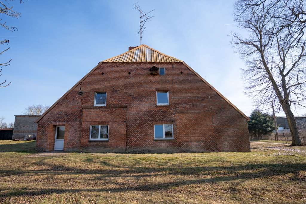 Immobilie in Göhren-Lebbin - Poppentin I Tolles Landhaus mit Ausbaureserve und Bauland an der Mecklenburgischen Seenplatte - Bild 3