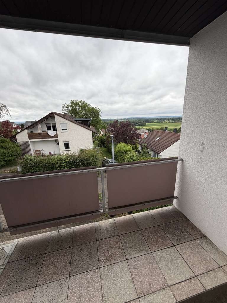 Immobilie in Aichelberg - Moderne 4-Zimmer-Wohnung mit Balkon und Einbauküche – 2020 umfassend modernisiert - Bild 1
