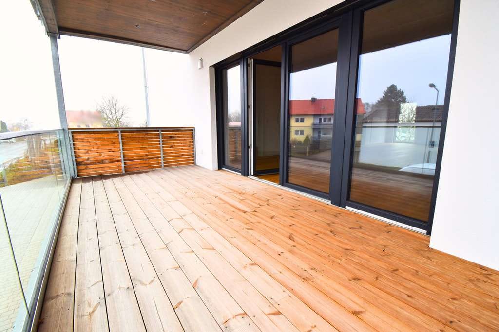 Immobilie in Uffenheim - Vermietete moderne 3 -Zimmer Wohnung mit großem Balkon in nachhaltiger, energieeffizienter Bauweise - Bild 3