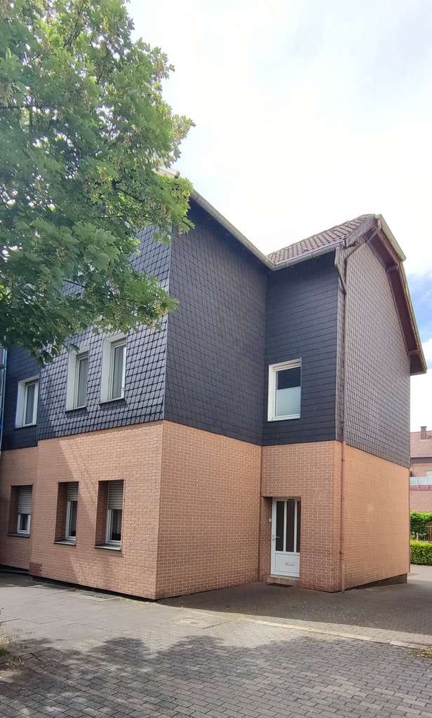 Immobilie in Recklinghausen - Preisreduzierung! 3-Familienhaus, 2 Wohnungen freigezogen, mit 2 Garagen und Garten in RE-Hochlar - Bild 3