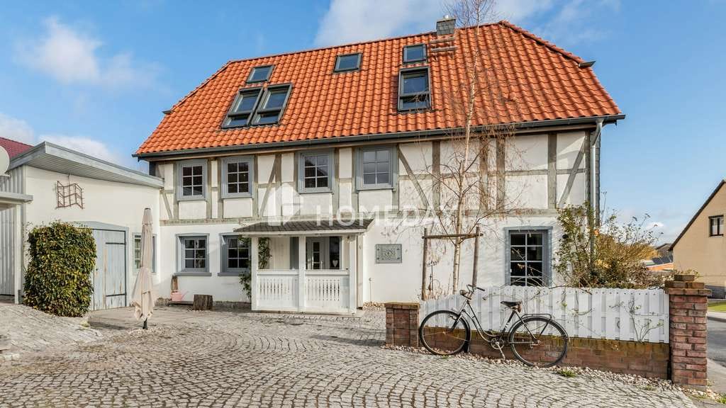 Immobilie in Groß Twülpstedt - Modernisiertes Fachwerkhaus mit Hof, Garten und Werkstatt auf 627 Quadratmetern Grundstück - Bild 0