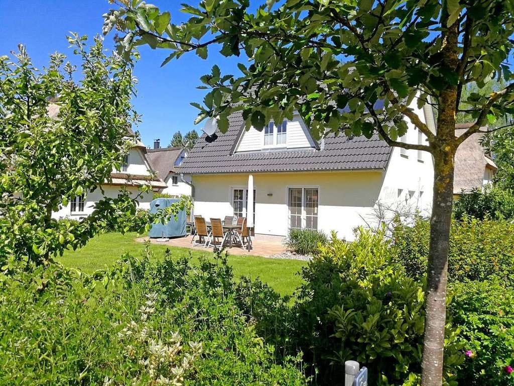 Immobilie in Glowe - Ferienhaus mit Wohlfühlcharakter in traumhafter Lage - Bild 0