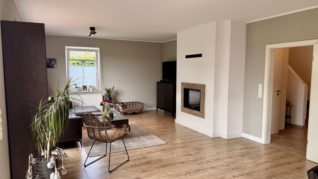 Immobilie in Bakum - Durchdachtes Einfamilienhaus - energieeffizient und Blick ins Grüne - Bild 3