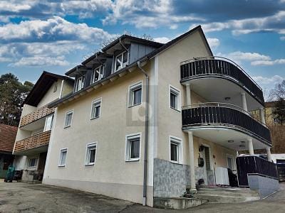 Immobilie in Mainburg - MODERNES FLAIR IM HERZEN DER HALLERTAU - Bild 1