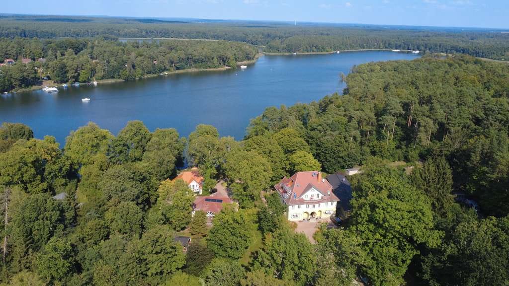 Immobilie in Fürstenberg/Havel - Mehr als nur ein Zuhause – ein Rückzugsort am See - Bild 1