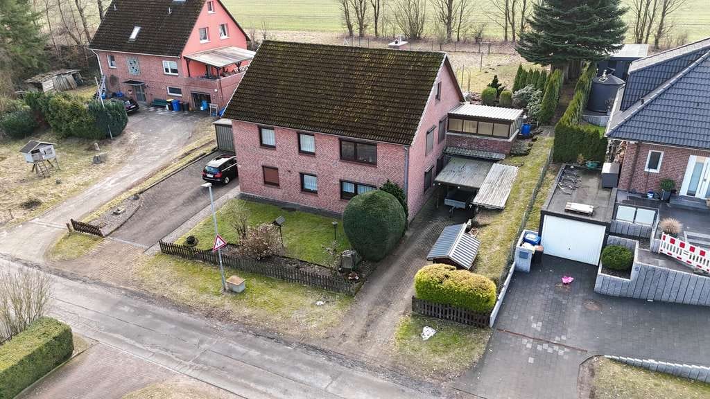 Immobilie in Rosengarten - ***ROSENGARTEN***1-2 FAMILIENHAUS DIREKT AM IDDENSENER WALDRAND ZU VERKAUFEN*** - Bild 4