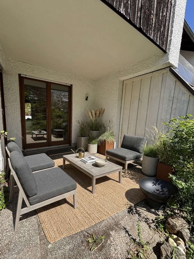 Immobilie in Schwabhausen - Familien-Reihenhaus mit Platz, Potential und Top-Lage - Bild 1
