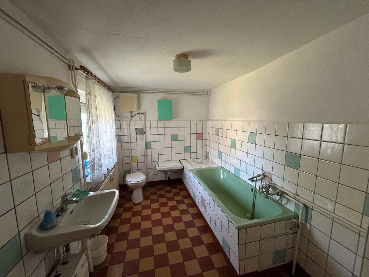 Immobilie in Osterburg (Altmark) - Bereits verkauft !  Kleines Haus für Handwerker ! - Bild 4