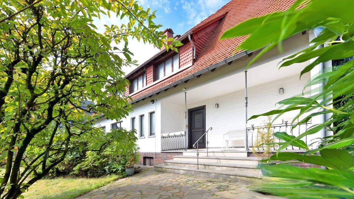 Immobilie in Moers - Einzigartige Liegenschaft in Moers-Vennikel: Wo Charme auf Großzügigkeit trifft! - Bild 0