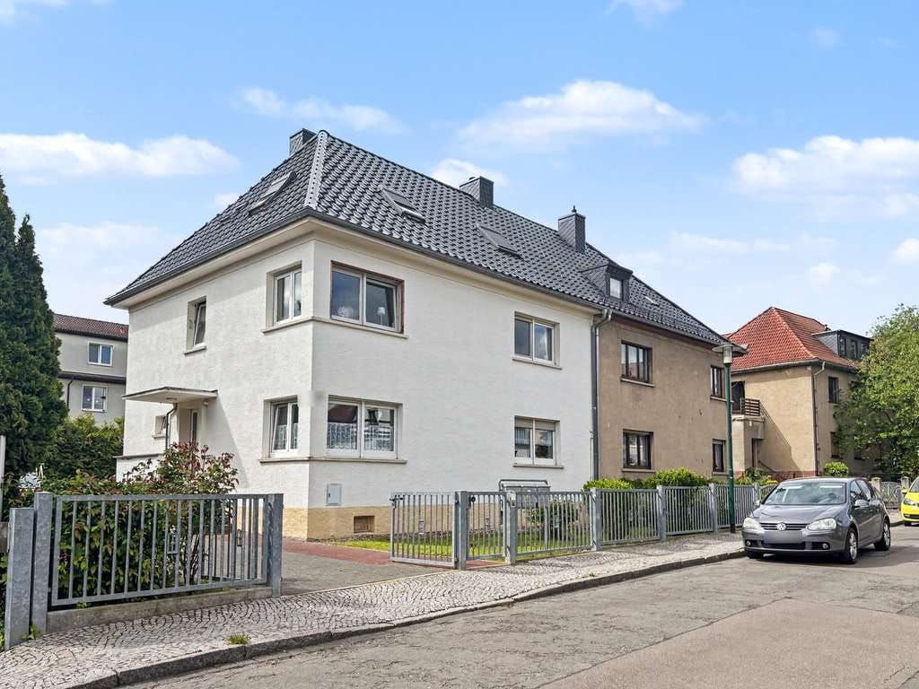 Immobilie in Weißenfels - Kapitalanlage - Gepflegte Doppelhaushälfte mit drei Wohneinheiten - komplett vermietet - Bild 3