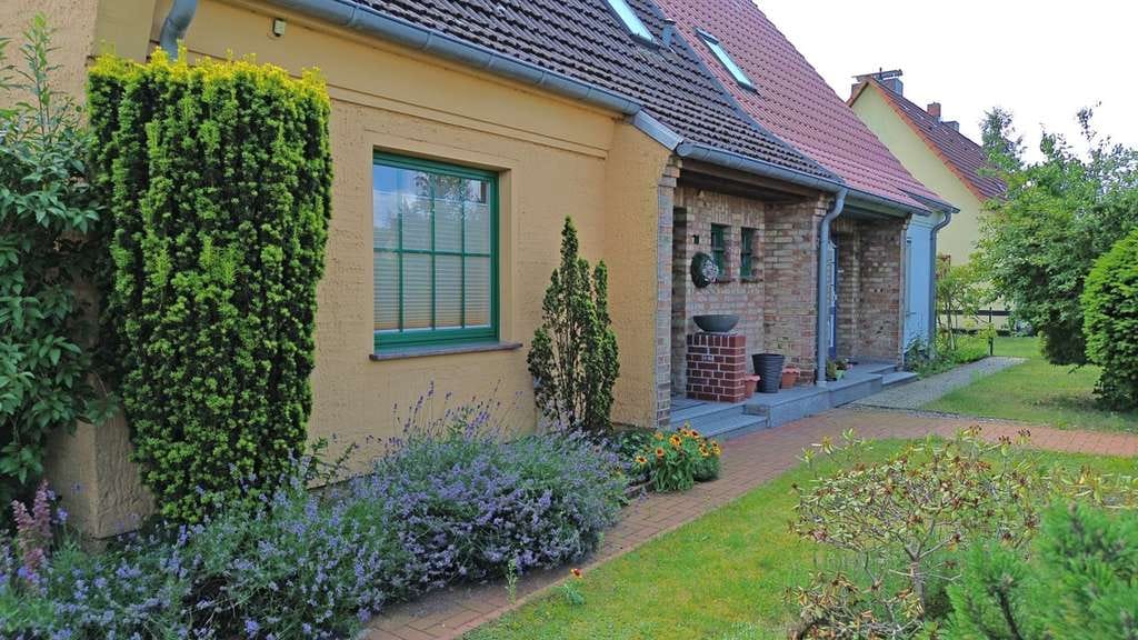 Immobilie in Rankwitz - Ihr neues Zuhause in der Stadt Usedom – gepflegte Doppelhaushälfte mit Garten - Bild 3