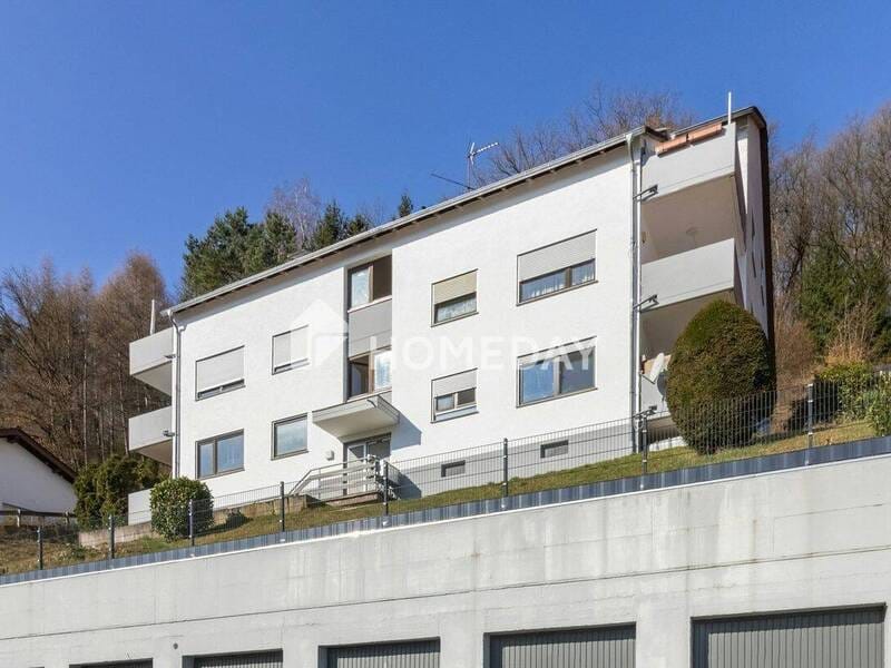 Immobilie in Bad Orb - Großzügige 5-Zimmer-Wohnung mit Balkon, Garage und moderner Ausstattung in Bad Orb - Bild 0