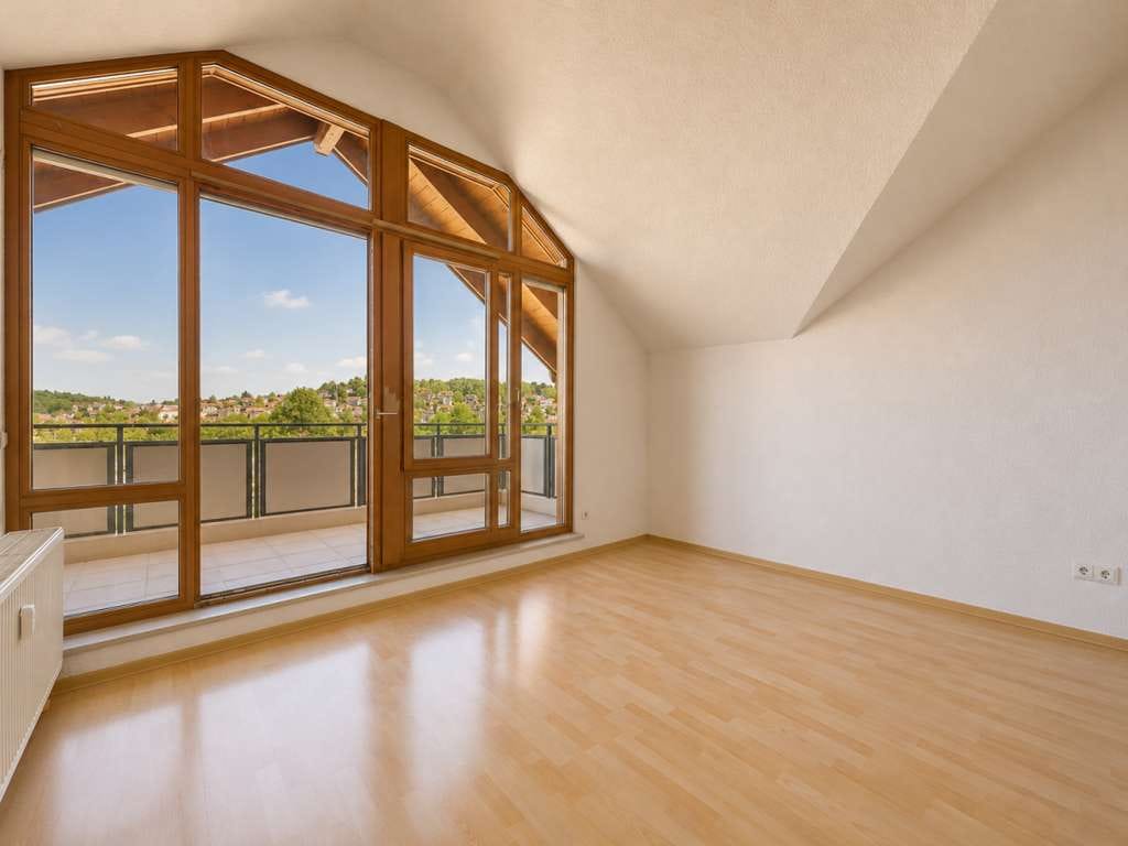Immobilie in Weil der Stadt - Helle 3-Zimmer-Wohnung in Weil der Stadt mit schöner Aussicht - Bild 0
