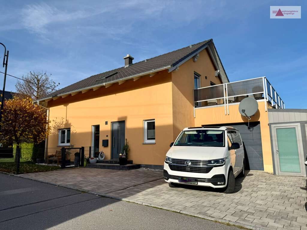 Immobilie in Bärenstein - Einfamilienhaus mit Wintergarten, Terrasse, Garage & Erdwärme in Königswalde bei Annaberg & Chemnitz - Bild 3