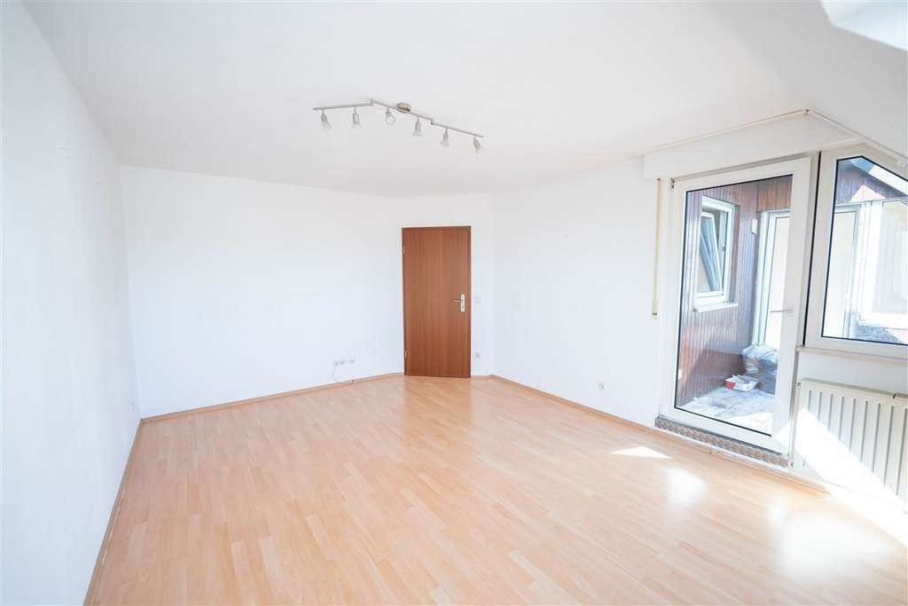 Immobilie in Salach - Sonniges Wohnglück in Salach – 3-Zimmer-Wohnung mit Terrasse & Tiefgarage - Bild 2