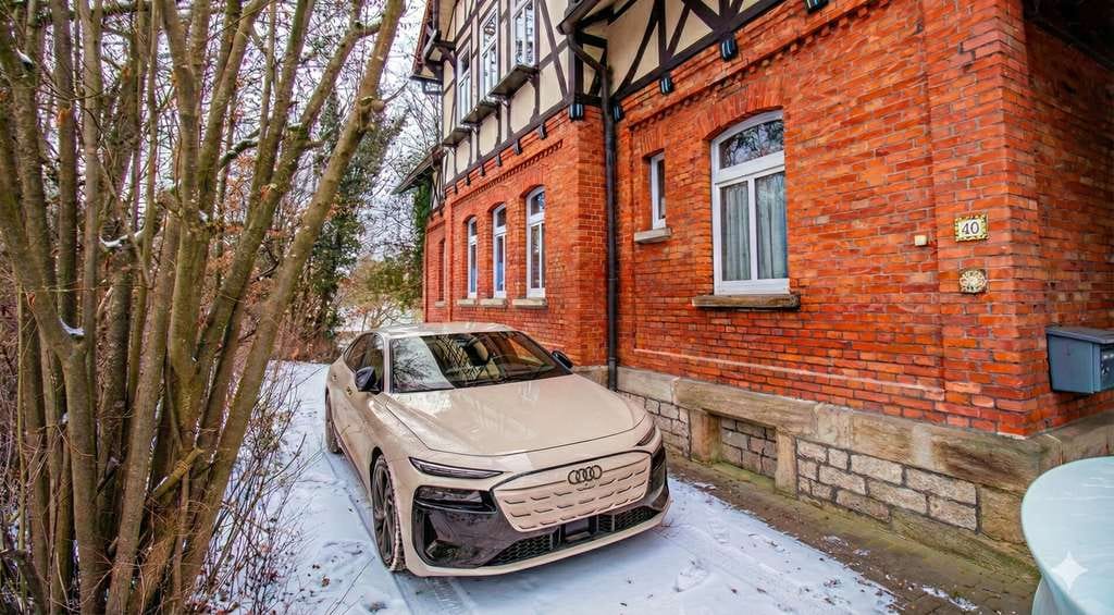 Immobilie in Hildburghausen - Vielseitige Fachwerk-Villa mit großem Garten in ruhiger Randlage - Bild 3