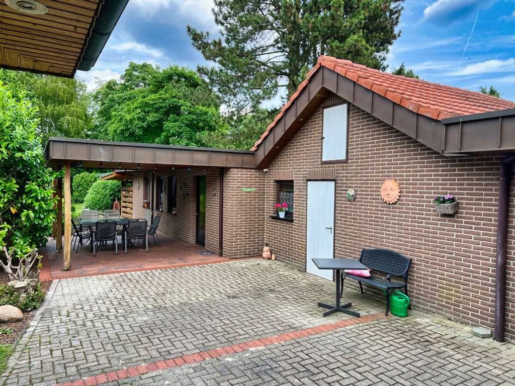 Immobilie in Geeste - Sie brauchen viel Platz? Einfamilienhaus auf tollem Grundstück! - Bild 4