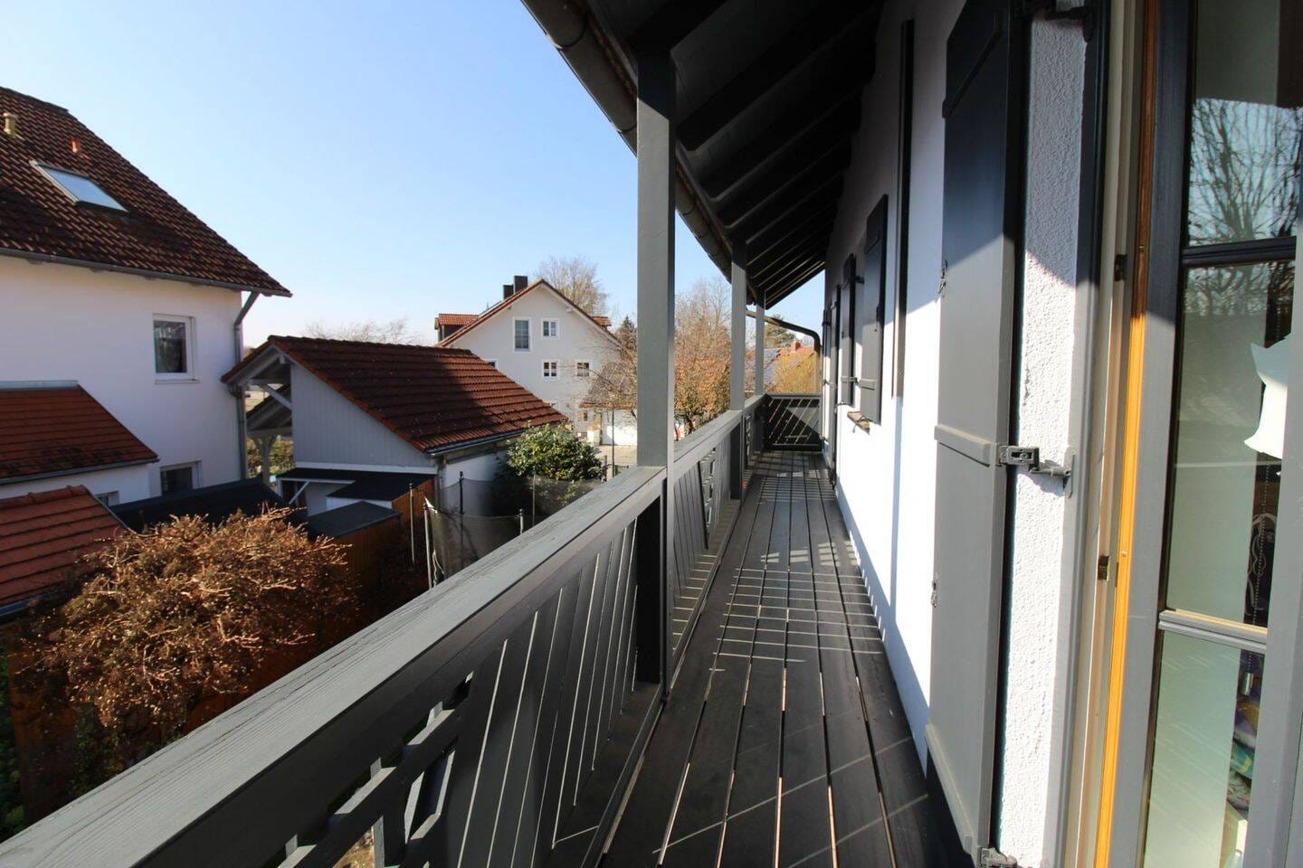 Immobilie in Finsing - Kernsanierte Villa - Luxus, Stil und Wohnqualität vereint - Bild 2
