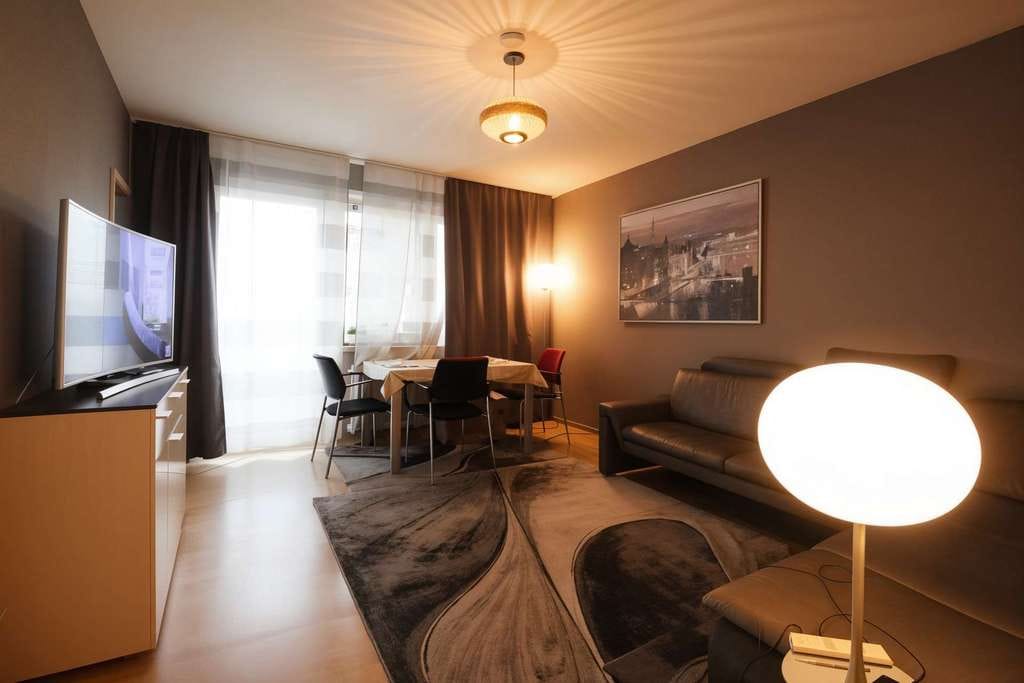 Immobilie in Frankfurt am Main - Vermietete 1,5-Zimmer-Kapitalanlage in Frankfurt-Hausen – ruhige Lage mit Weitblick - Bild 2