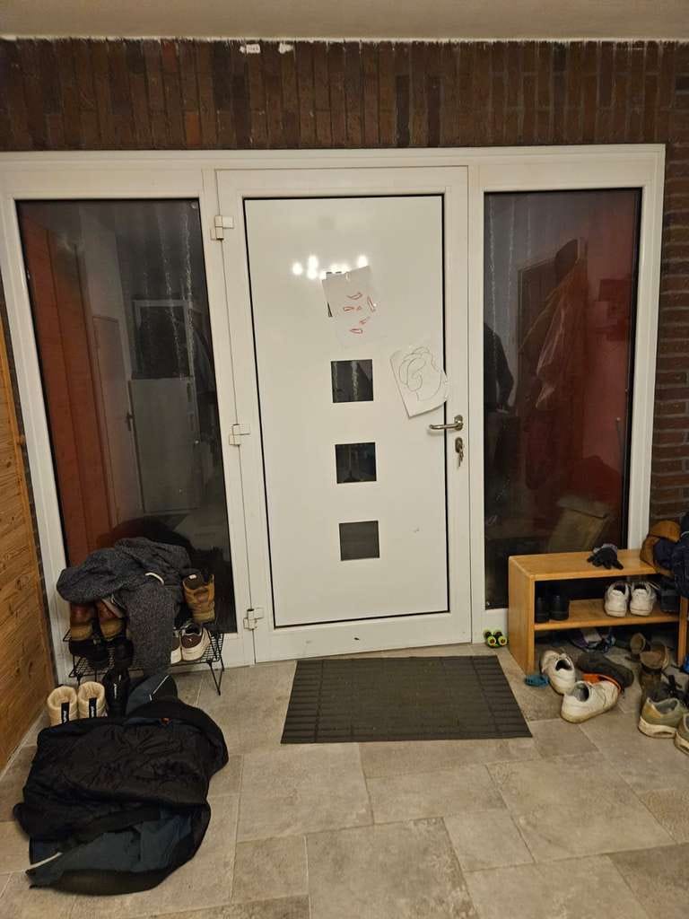 Immobilie in Bornhöved - RESTHOFTRAUM MIT 3 MODERNEN WOHNUNGEN, HALLE UND OFFENSTALL IN GRÜNER  ALLEINLAGE - Bild 3