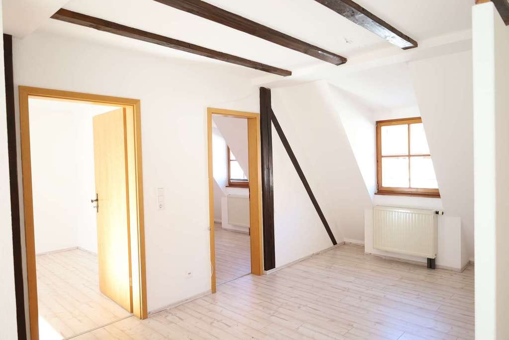 Immobilie in Rosenfeld - CHARMANTE WOHNUNG: mit 5-Zimmer, Rosenfeld - Bild 3