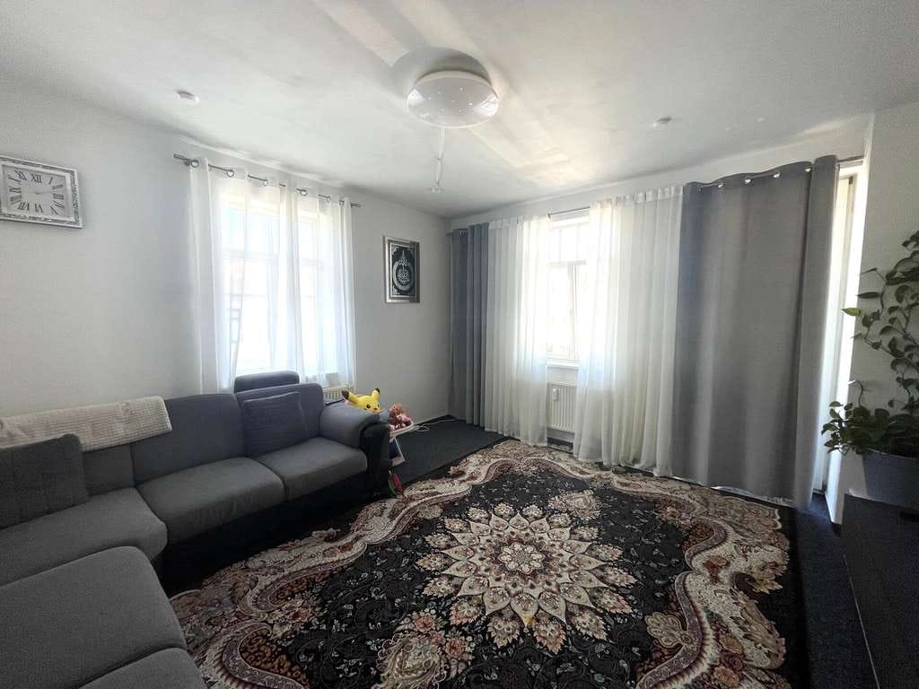 Immobilie in Sonneberg - Moderne 3-Zimmer-Eigentumswohnung mit Balkon in Sonneberg! - Bild 1