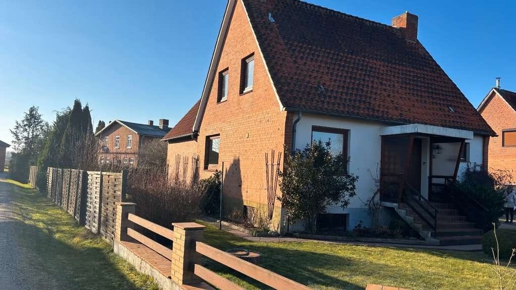 Immobilie in Grömitz - Charmantes Einfamilienhaus 
in strandnaher Idylle bei Grömitz! - Bild 0