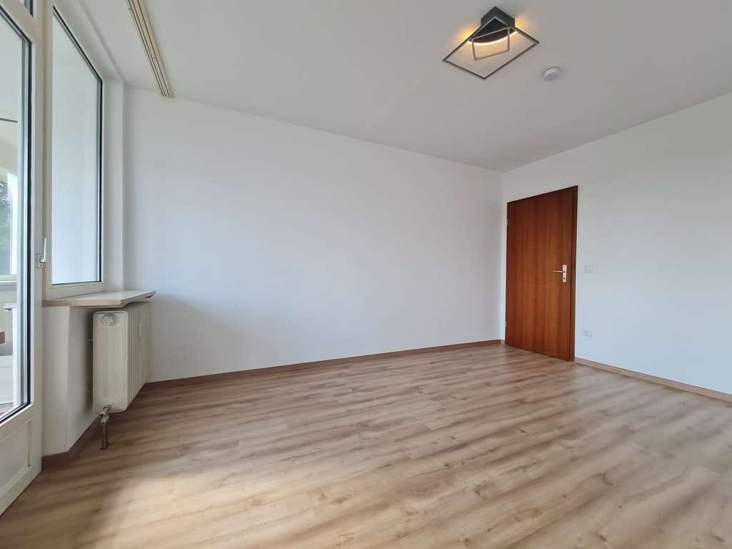 Immobilie in Neuhaus am Inn - Traumhafte 2-Zi-EG-Wohnung - perfekter Schnitt, sonnig, hell und komplett renoviert - top Chance ! - Bild 4