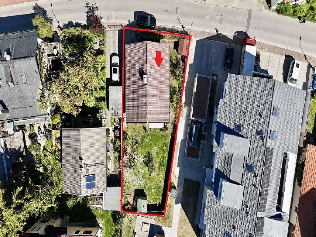 Immobilie in Chiemsee - Ihr Wohntraum (EFH) im Herzen von Prien - viel Platz, solide Substanz, unendliche Möglichkeiten! - Bild 3