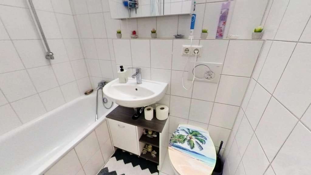 Immobilie in Ammersbek - 4,5 % Rendite im Hamburger Speckgürtel | Gepflegte 3-Zimmer-Wohnung mit Balkon - Bild 3
