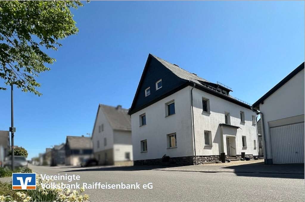 Immobilie in Argenthal - Schönes Einfamilienhaus mit Ausbaupotenzial und Scheune in Argenthal - Bild 0