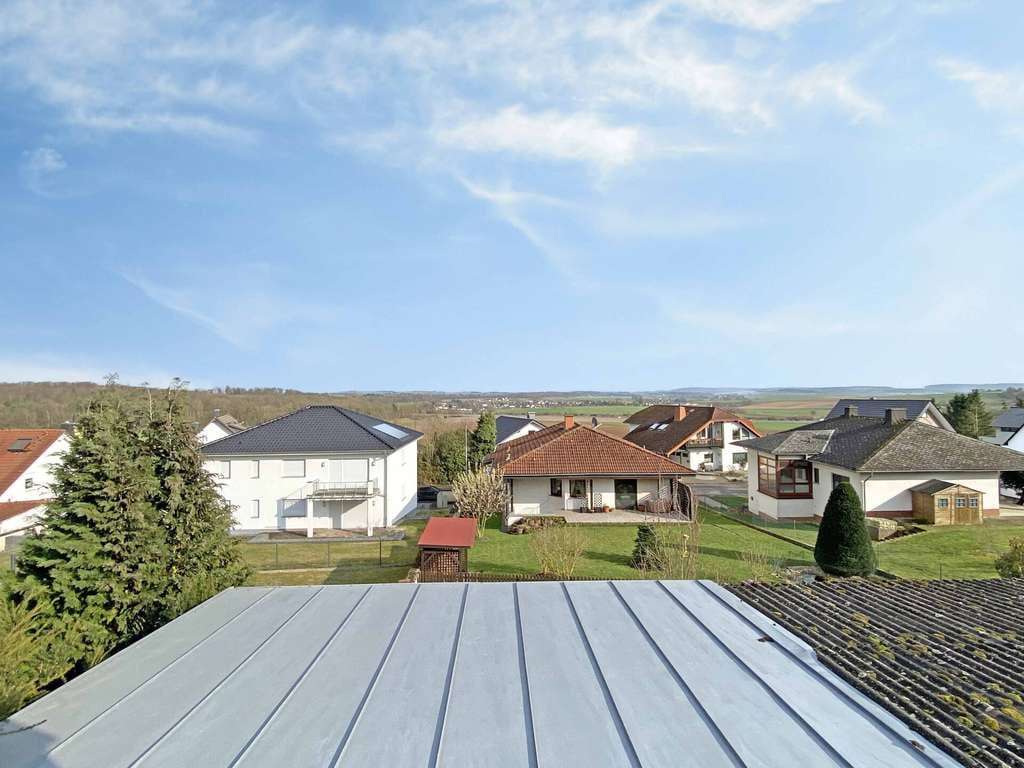Immobilie in Pohlheim - Elegantes Zweifamilienhaus mit großzügigem Wohnkonzept - Bild 4
