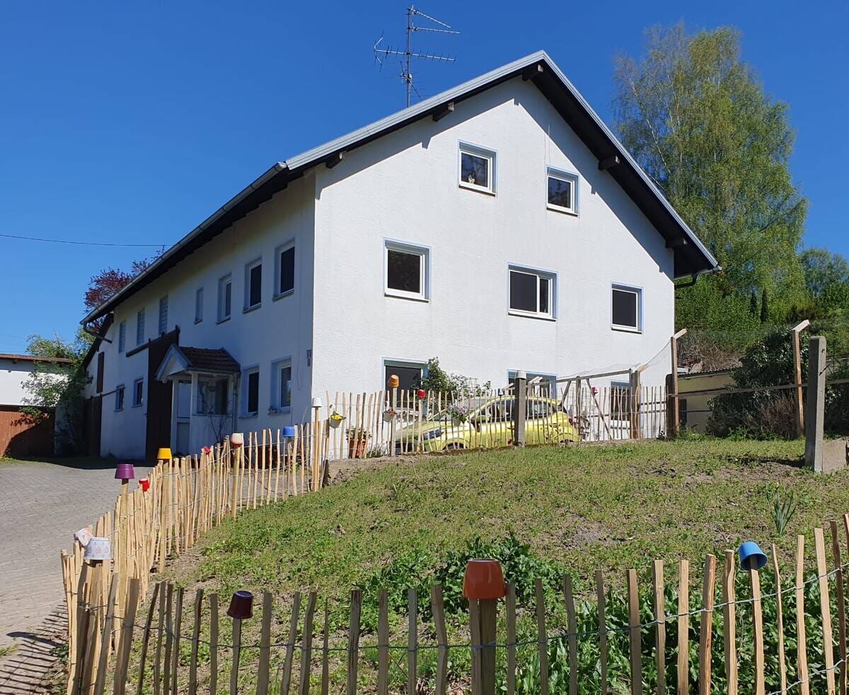 Immobilie in Niedertaufkirchen - Idyllische Lage! Hofstelle nur ca. 7 km von Mühldorf a. Inn entfernt - Bild 0
