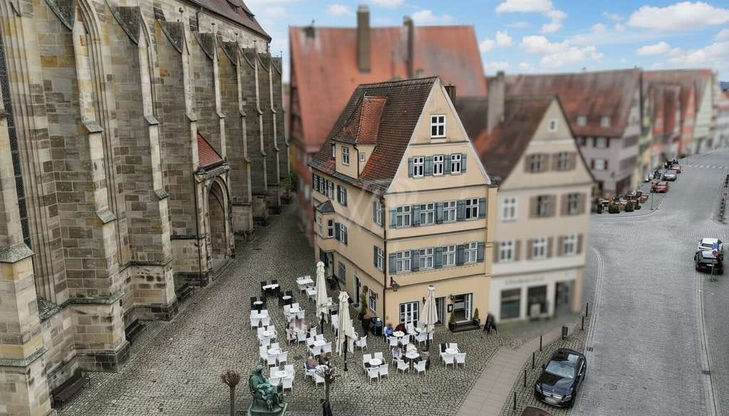 Immobilie in Dinkelsbühl - Attraktive Kapitalanlage mit historischem Charme im Herzen der Stadt - Bild 1