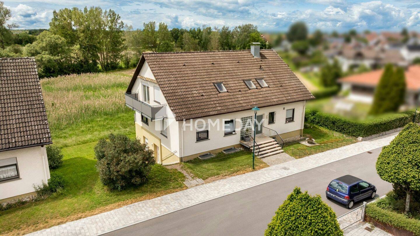 Immobilie in Vöhringen - Attraktives MFH mit 3 Wohneinheiten in bester Lage - Bild 0