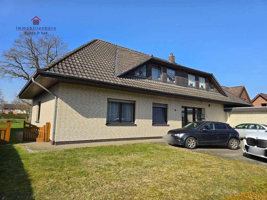 Immobilie in Bösel - Mehrfamilienhaus (tw. vermietet) mit großzügigem Grundstück // Bösel - Bild 0