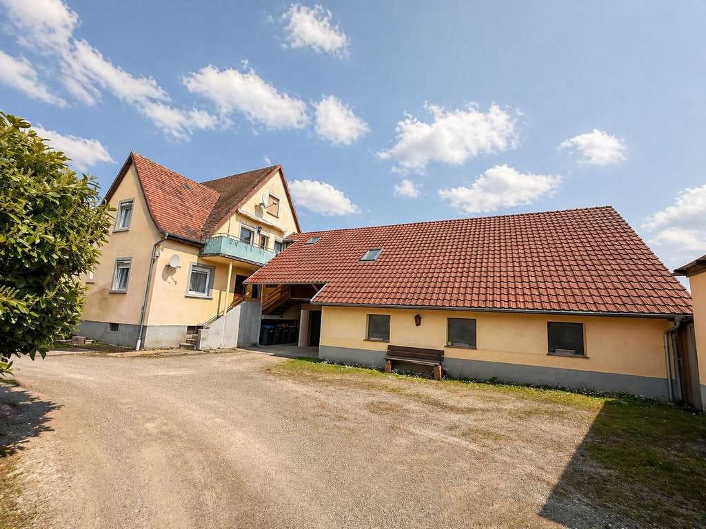 Immobilie in Breisach am Rhein - EIN HAUS MIT CHARAKTER, EIN GRUNDSTÜCK MIT ZUKUNFT* Breisach Gündlingen • 2 Familienhaus • - Bild 3