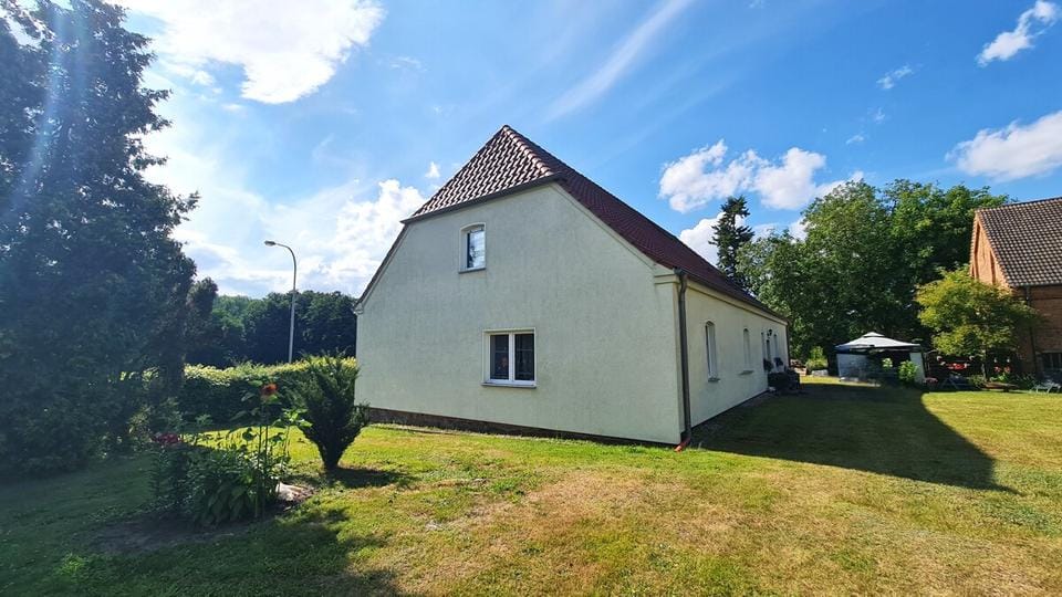 Immobilie in Mirow - Mehrfamilienhaus mit weiterem Ausbaupotential in Mirow - Bild 0